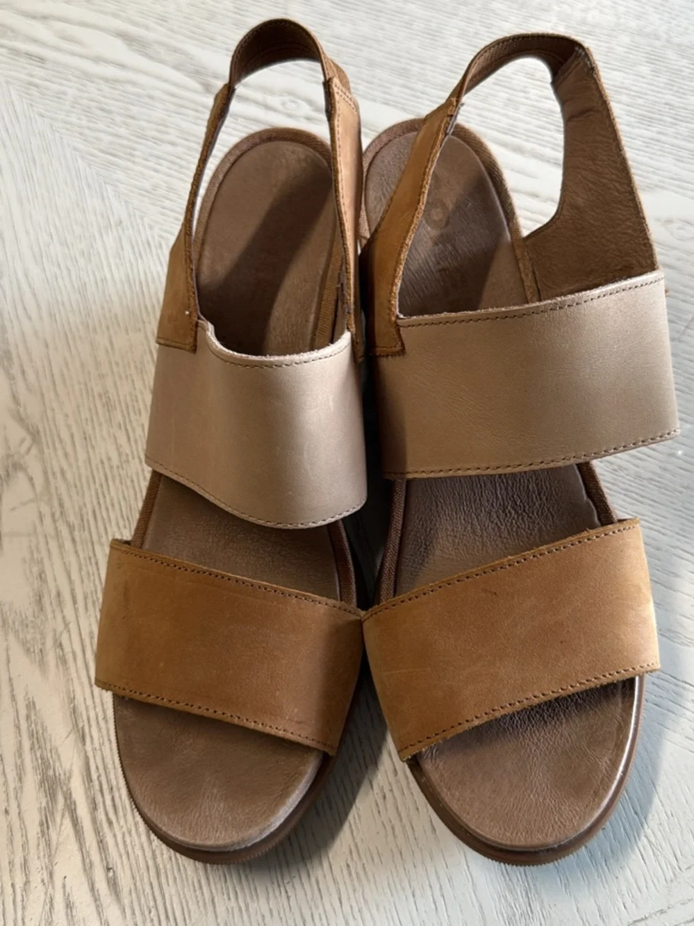 Sorel Women's Joanie II Slingback Wedge- Camel Brown size 11